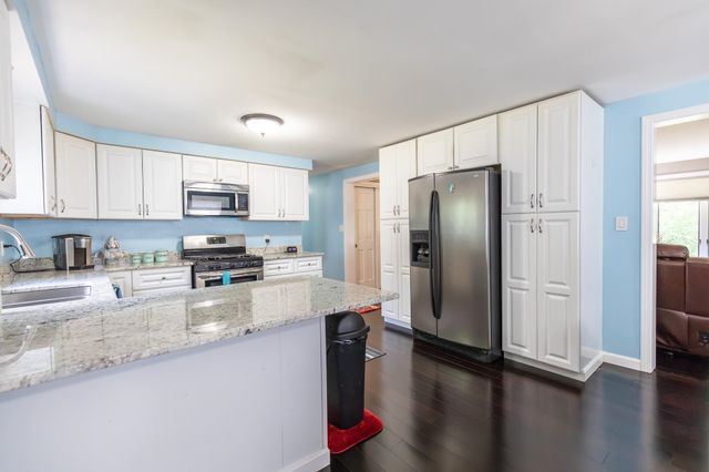 35 Shaker Road, Concord, NH 03301