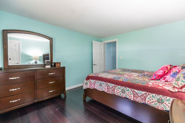 35 Shaker Road, Concord, NH 03301