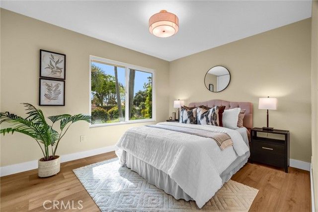 2 Featherwood, Irvine, CA 92612