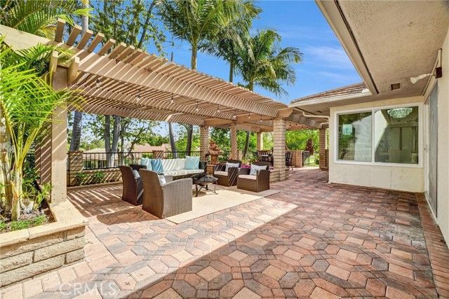 2 Featherwood, Irvine, CA 92612