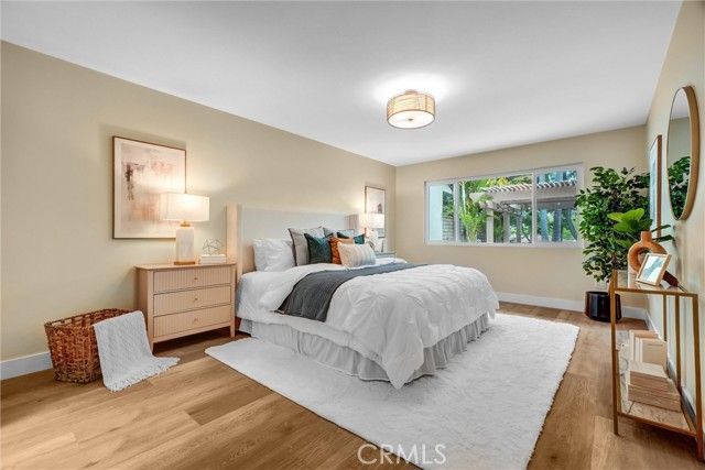 2 Featherwood, Irvine, CA 92612