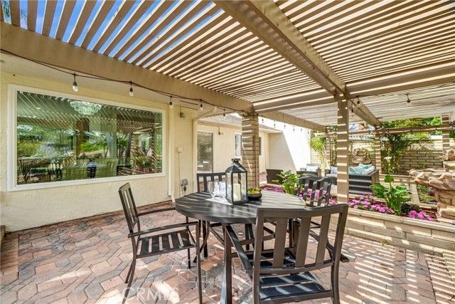 2 Featherwood, Irvine, CA 92612