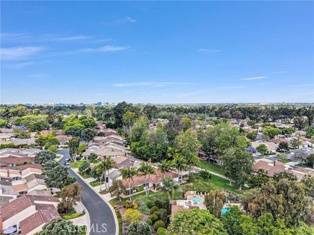 2 Featherwood, Irvine, CA 92612