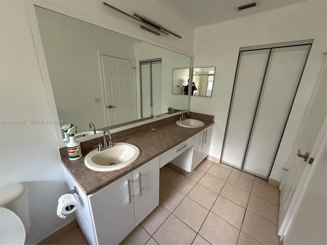 973 Imperial Lake Rd 973, West Palm Beach, FL 33413