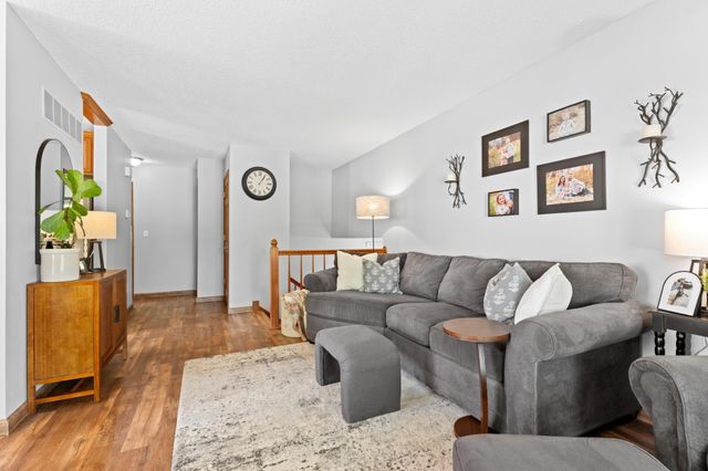 414 9th Avenue NW, Byron, MN 55920