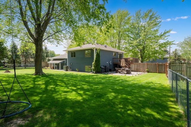 414 9th Avenue NW, Byron, MN 55920