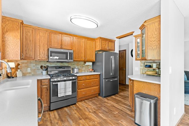 414 9th Avenue NW, Byron, MN 55920