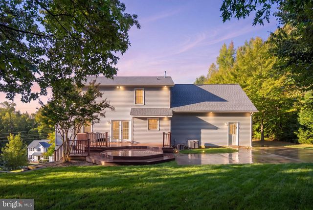 8337 REAGAN DR, King George, VA 22485