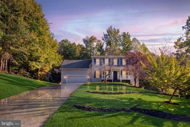 8337 REAGAN DR, King George, VA 22485