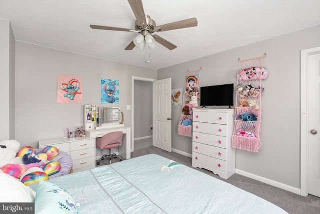 8337 REAGAN DR, King George, VA 22485