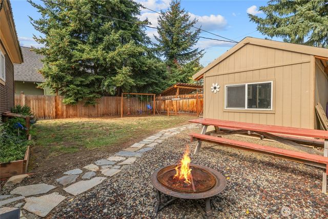 110 W 3rd Street, Cle Elum, WA 98922