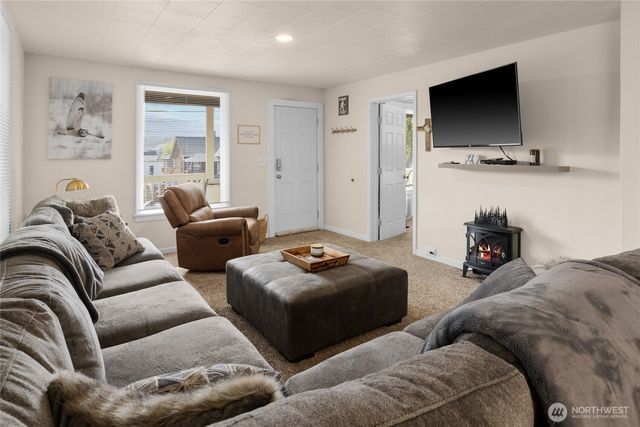 110 W 3rd Street, Cle Elum, WA 98922