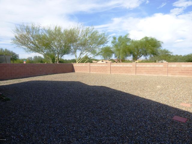 12898 N Sabal Palm Way, Marana, AZ 85653