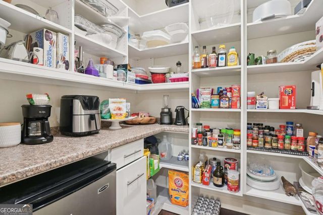 89 Cedarcrest Village Lane, Acworth, GA 30101