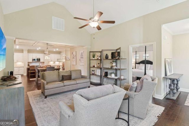 89 Cedarcrest Village Lane, Acworth, GA 30101