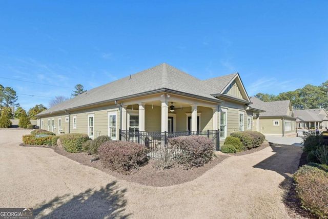 89 Cedarcrest Village Lane, Acworth, GA 30101