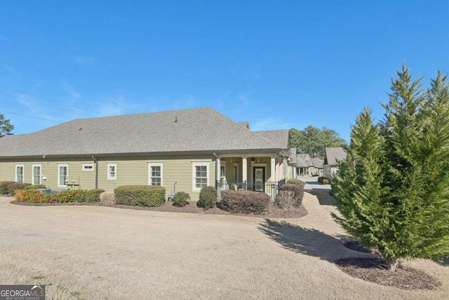 89 Cedarcrest Village Lane, Acworth, GA 30101