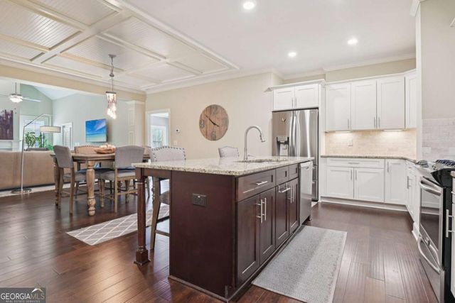 89 Cedarcrest Village Lane, Acworth, GA 30101