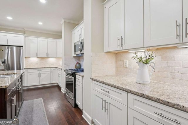 89 Cedarcrest Village Lane, Acworth, GA 30101