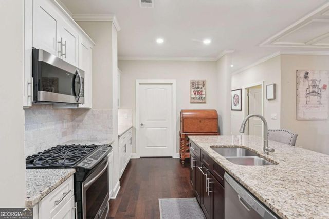 89 Cedarcrest Village Lane, Acworth, GA 30101