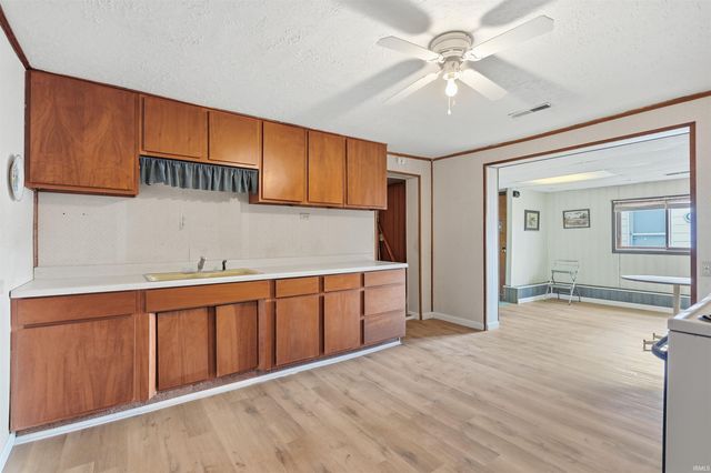 445 W Huntington Street, Montpelier, IN 47359