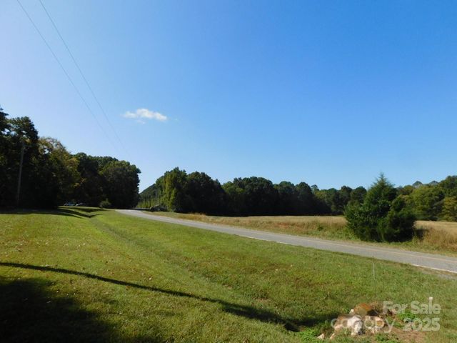 7039 Abner Road, Troy, NC 27371