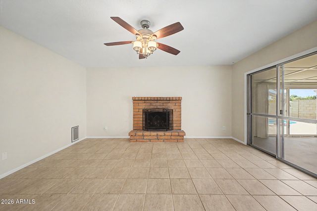 11837 N 22ND Place, Phoenix, AZ 85028