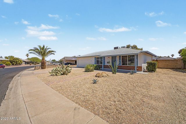 11837 N 22ND Place, Phoenix, AZ 85028