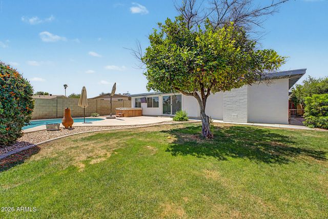 11837 N 22ND Place, Phoenix, AZ 85028