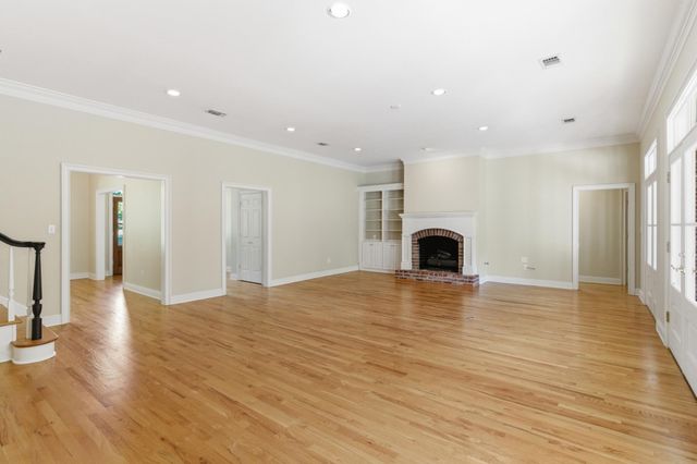72 Brookline Dr., Hattiesburg, MS 39402