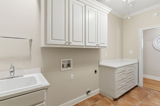 72 Brookline Dr., Hattiesburg, MS 39402