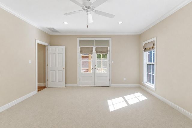 72 Brookline Dr., Hattiesburg, MS 39402