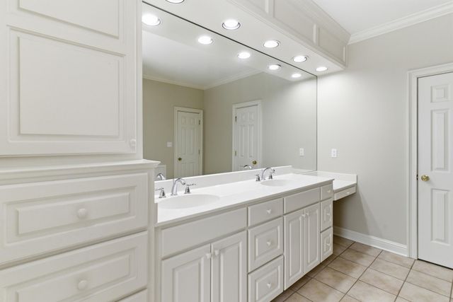 72 Brookline Dr., Hattiesburg, MS 39402