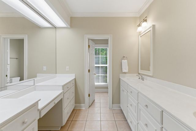 72 Brookline Dr., Hattiesburg, MS 39402