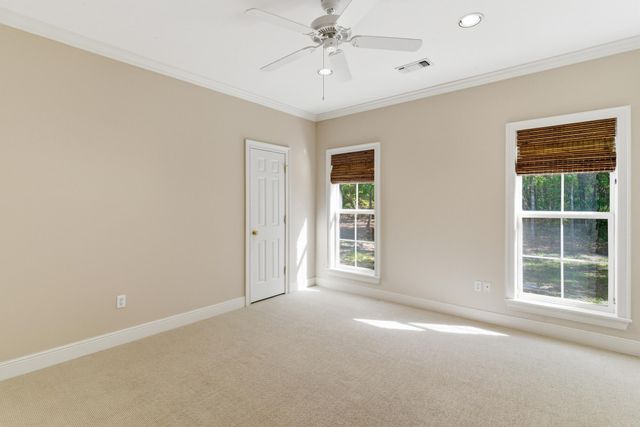 72 Brookline Dr., Hattiesburg, MS 39402