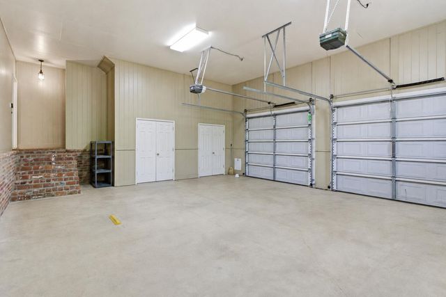 72 Brookline Dr., Hattiesburg, MS 39402