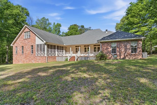72 Brookline Dr., Hattiesburg, MS 39402