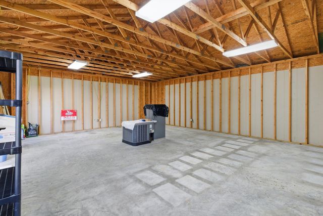 72 Brookline Dr., Hattiesburg, MS 39402