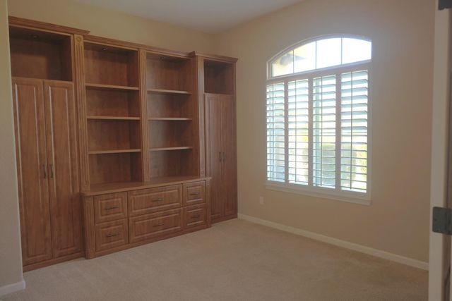 1472 Vasco, Manteca, CA 95337