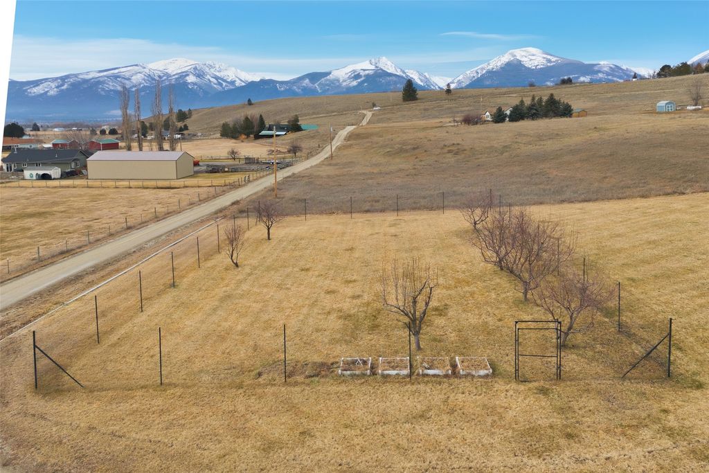 596 Ravenwood Drive, Stevensville, MT 59870 photo 69