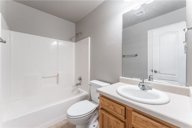 521 Red Bud Street, Centerton, AR 72719