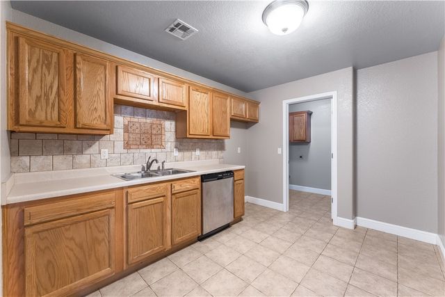 521 Red Bud Street, Centerton, AR 72719