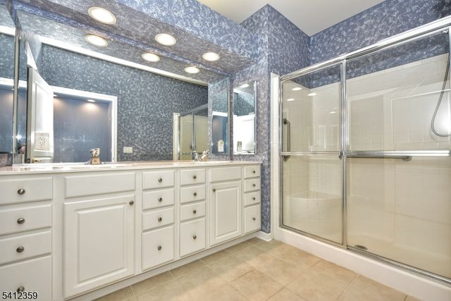 10123 Warrens Way, Wanaque Boro, NJ 07465