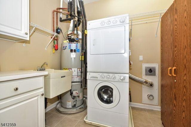 10123 Warrens Way, Wanaque Boro, NJ 07465