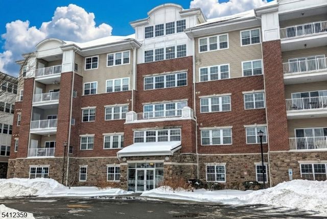 10123 Warrens Way, Wanaque Boro, NJ 07465