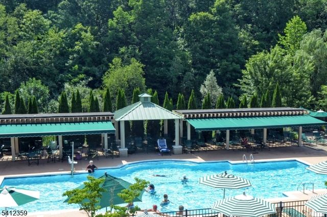 10123 Warrens Way, Wanaque Boro, NJ 07465