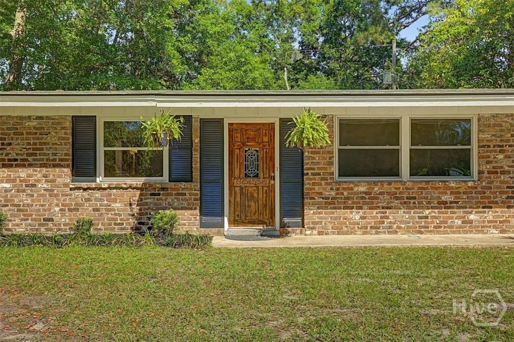 12407 Deerfield Road, Savannah, GA 31419
