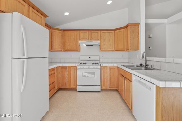 1464 Edlesborough Circle, Gardnerville, NV 89410