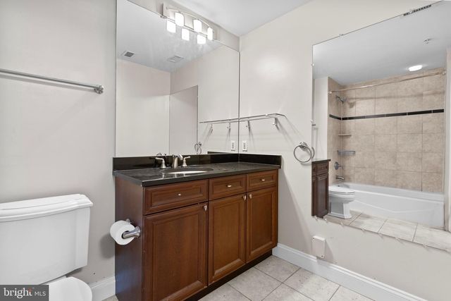 1210 R ST NW #B1, Washington, DC 20009