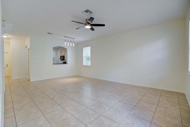 158 W Thatch Palm Circle, Jupiter, FL 33458
